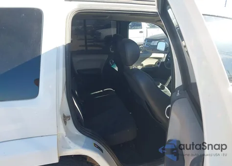 2002 Jeep Liberty Limited Edition из США, поврежденный, VIN 1J8GL58KX2W198507